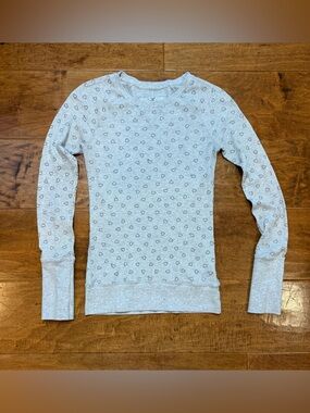 American Eagle Heart Print Thermal Waffle Knit Top Gray Small